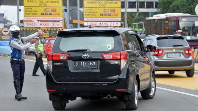 Kabar Ganjil Genap di 28 Gerbang Tol Jakarta Membuat Gaduh, Polisi Buka Suara Jelaskan Kondisi Sebenarnya