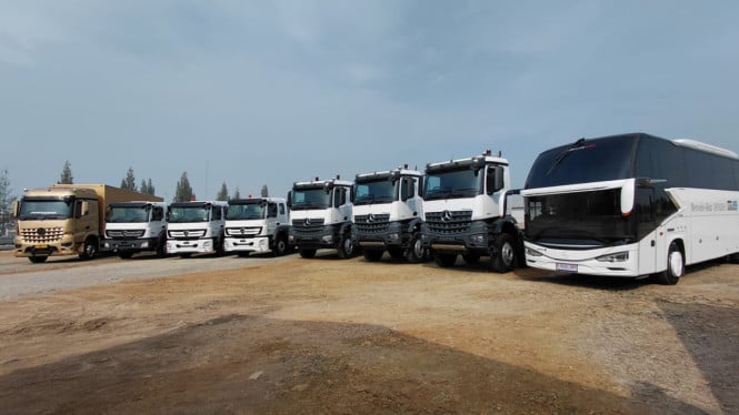 Dinamika Pasar Otomotif Indonesia: Persaingan Sengit Bus Premium hingga Merebaknya Mobil Bekas dengan Harga Terjangkau