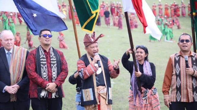 Mendagri Tito Karnavian Resmi Buka Festival Fulan Fehan IV, Perkuat Solidaritas Nusantara dengan Timor-Leste