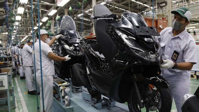 Meski BBM Membubung Tinggi, Minat Konsumen Terhadap Sepeda Motor Masih Kokoh