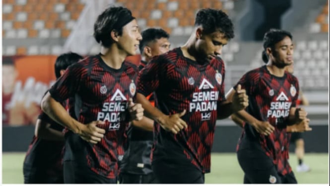 Krisis Finansial Semen Padang FC: Keterlambatan Gaji Pemain Terungkap di Tengah Ambisi Kompetisi Nasional