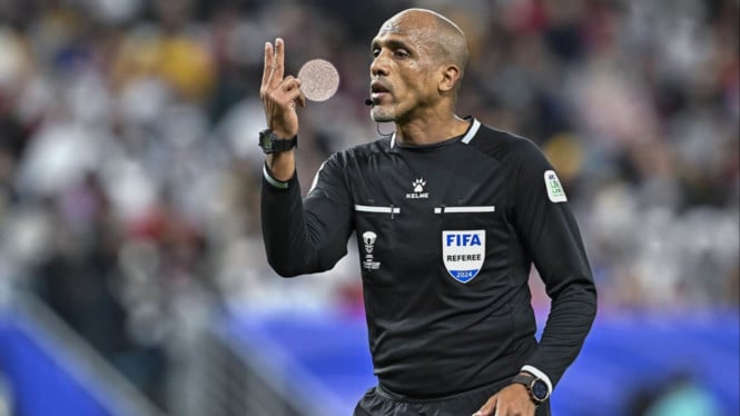 Dari Kontroversi Lapangan ke Aktivitas Sosial: Perjalanan Ahmed Al Kaf Setelah Dibatalkan FIFA dari Piala Dunia 2026