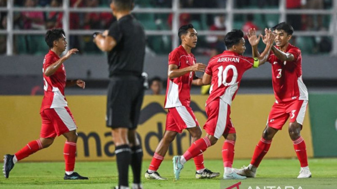 Arkhan Fikri Kembali Dipercaya John Herdman, Arema FC Berikan Dukungan Penuh untuk Talenta Muda