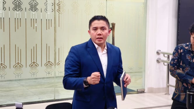 Tiga Puluh Persen Peserta Program Magang Nasional Berhasil Menjadi Karyawan Tetap, Seskab Teddy Ungkap Pencapaian Positif