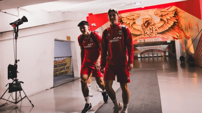 DPR Resmi Sahkan Naturalisasi Dua Pemain Asing, Luke Vickery dan Mitchell Baker Siap Membela Merah Putih