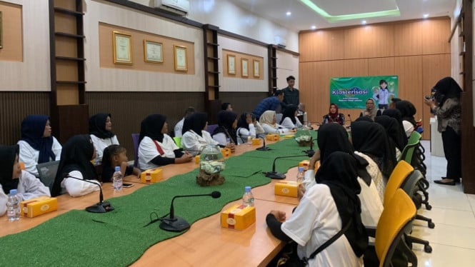 Dari Dapur Rumahan ke Pasar Modern: Bagaimana PNM dan KKP Memberdayakan Pengusaha Pindang di Bandung
