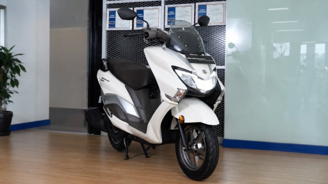 Suzuki Persembahkan Varian Terbaru Burgman Street 125EX dengan Warna Eksklusif di Jakarta Fair 2026
