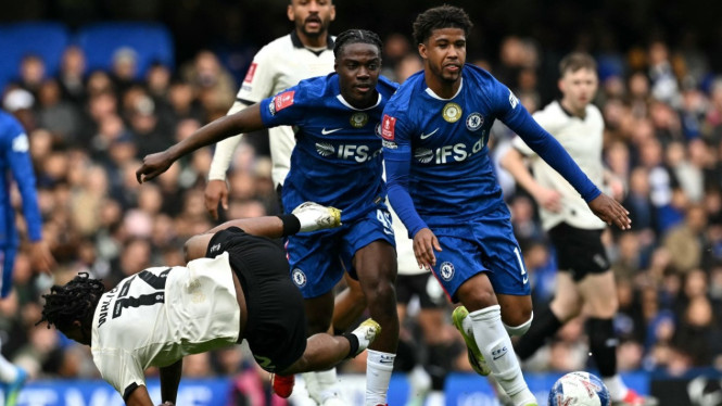 Manchester United Siap Amankan Andrey Santos dari Chelsea dengan Paket Transfer Fantastis