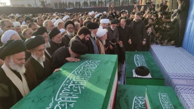 Pemimpin Tertinggi Iran Ayatollah Ali Khamenei Dimakamkan di Kompleks Suci Mashhad