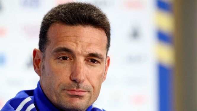 Scaloni Tegaskan Argentina Tidak Mendapat Perlakuan Istimewa dari FIFA, Bantah Anggapan Messi Diistimewakan