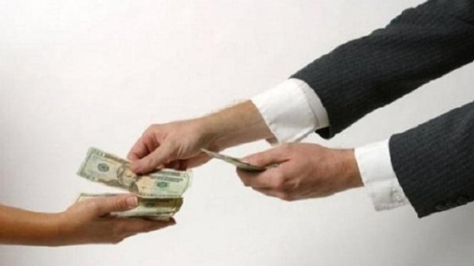 Peluang Finansial Menjelang: Tiga Zodiak Diproyeksikan Mengalami Perbaikan Ekonomi Signifikan
