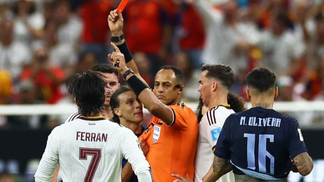 Ismail Elfath Dipercaya FIFA Sebagai Wasit Utama Laga Semifinal Inggris-Argentina di Piala Dunia 2026
