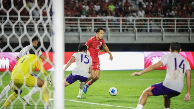 Miliano Jonathans Nikmati Liburan Santai di Yunani Setelah Absen Panjang dari Timnas dan Klub