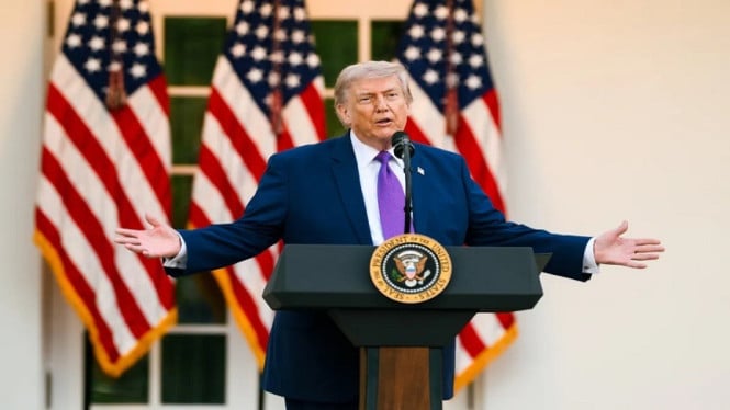 Trump Klaim China Lakukan Pencurian Data Pemilih Terbesar, Akses 220 Juta Rekam Medis Warga