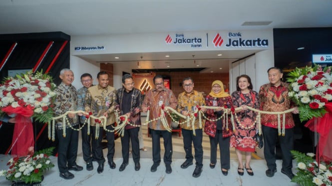 Bank Jakarta Transformasi Layanan Perbankan dengan Pembukaan Kantor Cabang Pembantu Modern di Kebayoran Park