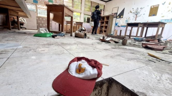 Dua Tahun Berstandar Infrastruktur Buruk, Empat Ruang Kelas dan UKS SDN Kebayoran Lama 09 Masih Menunggu Perbaikan
