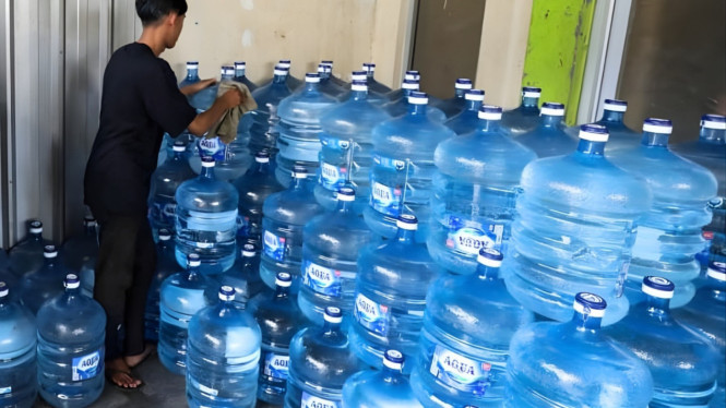 Ilmuwan ITB Buktikan Galon Polikarbonat Bekas Aman: Degradasi Material Tidak Regenerasi BPA Berbahaya