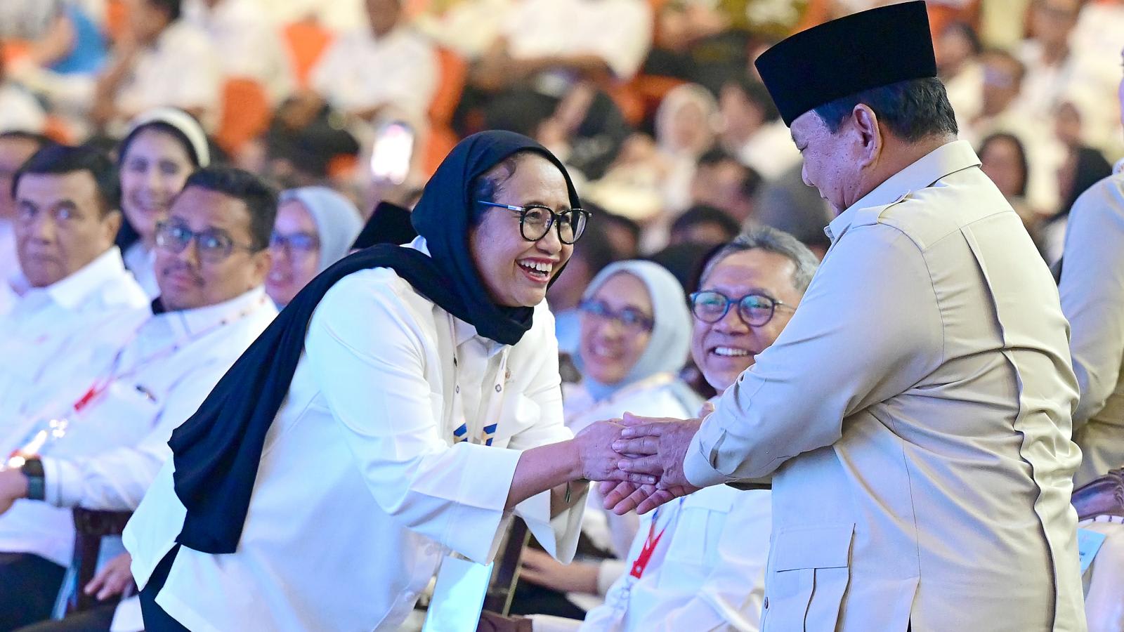 Pergantian Kepemimpinan MBG: Nanik S Deyang Meletakkan Jabatan Setelah 45 Hari Memimpin Reformasi Institusi