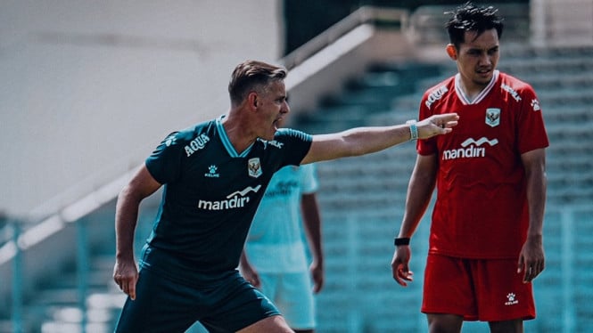 Strategi Ambisiusnya Berbuah Manis: Federasi Sepak Bola Indonesia Bidik Pemain Asing Berpengalaman untuk Piala AFF 2026
