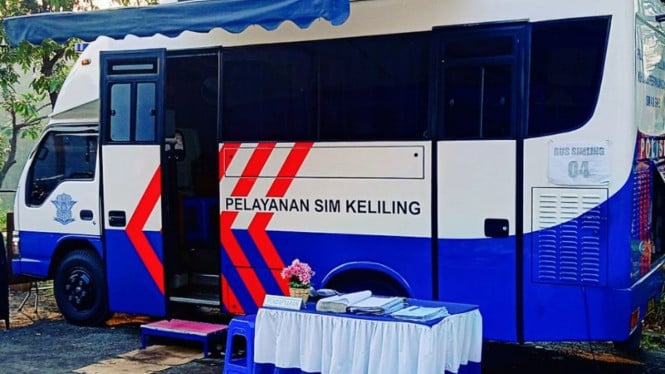 Layanan SIM Keliling Hadir di Empat Kota Besar: Kemudahan Perpanjangan Berlisensi untuk Pengemudi Jakarta, Bogor, Bekasi, dan Bandung