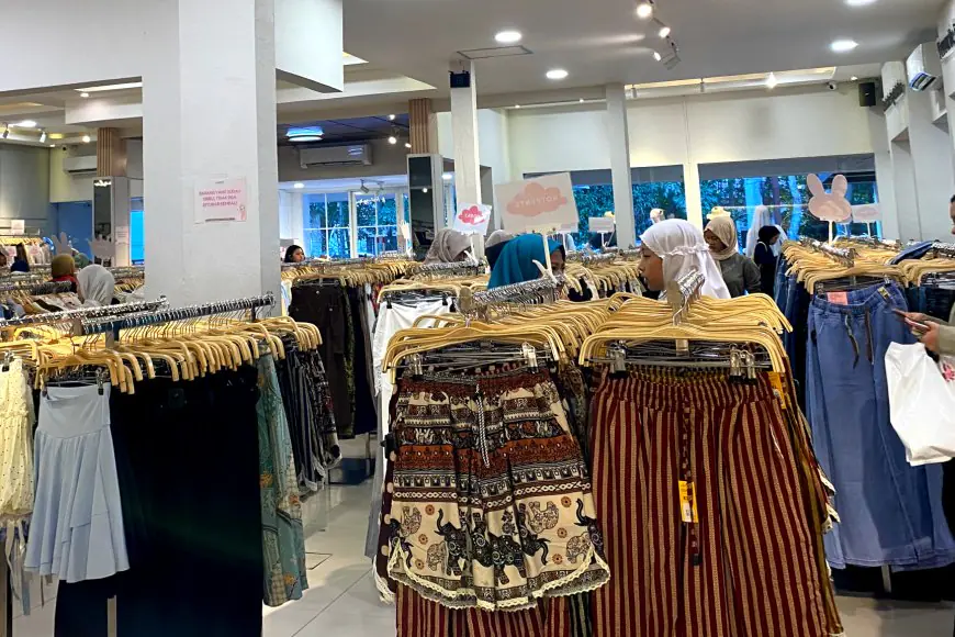 Revolusi Gaya Berpakaian: Konsumen Indonesia Prioritaskan Kenyamanan Daripada Penampilan Glamor