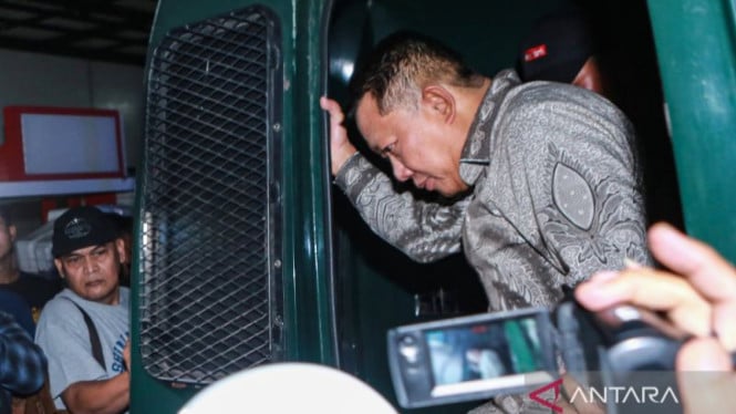 Mantan Pejabat Tinggi Kejagung Febrie Adriansyah Tersandung Kasus Pencucian Uang Selama Menjabat