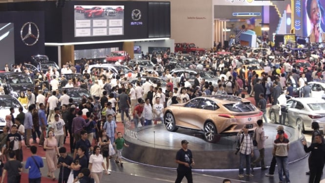 Industri Otomotif Indonesia Memasuki Era Baru: Yamaha Luncurkan Inovasi Motor Listrik Sambil Pasar Otomotif Bergejolak Jelang GIIAS 2026