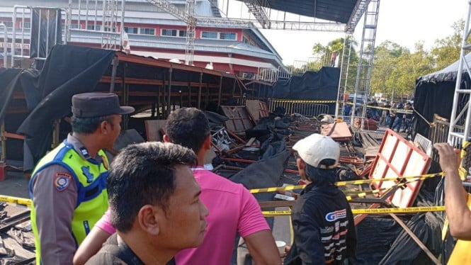 Tribun VIP GOR Satria Purwokerto Mengalami Gejala Ketidakstabilan Sebelum Kejatuhan Tragis