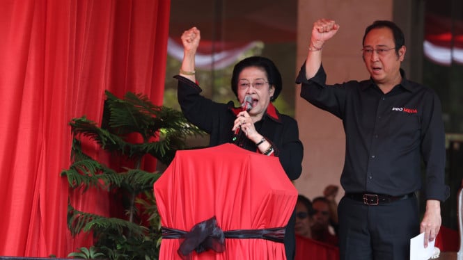 Megawati Resmikan Monumen Kudatuli, Tegaskan Perjuangan Bangsa Dibangun dengan Pengorbanan Nyata