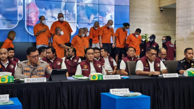 Skandal Narkoba di Polri Meluas: Dua Polisi Bakal Hadapi Tuntutan Pidana dalam Kasus Etomidate