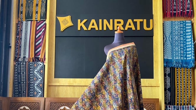 Dari Ruang Keluarga hingga Panggung Internasional: Kisah KAINRATU Mengangkat Batik Troso Jepara ke Kancah Global
