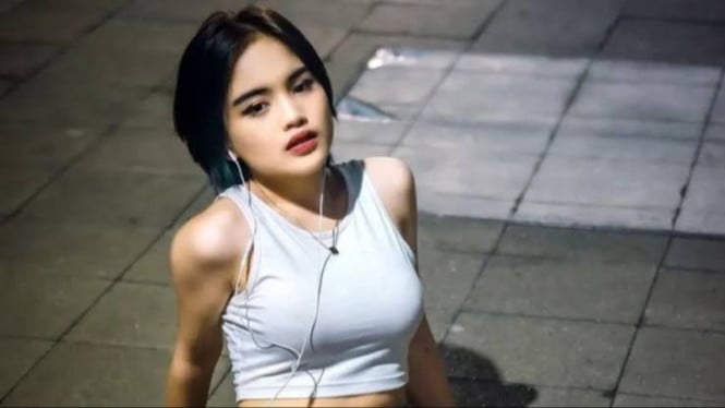 Dari Viral Citayam Fashion Week Hingga Klaim Santet: Kisah Dramatis Jeje Slebew yang Mengguncang Media Sosial