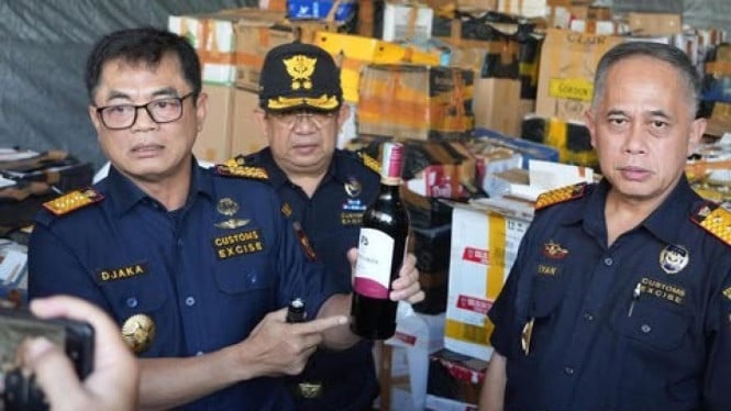 Operasi Besar-besaran Bea Cukai Bongkar Jaringan Distribusi Miras Ilegal Senilai Miliaran di Pulau Bali