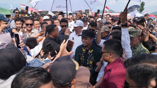 Kunjungan Tiga Hari Presiden Jokowi ke NTT Menciptakan Antusiasme Tinggi di Kalangan Masyarakat dan Relawan Politik