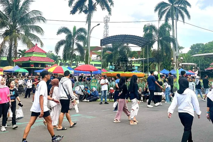 Fenomena Kuliner Jalanan Malang: Dari Usaha Kecil hingga Magnet Pariwisata Internasional