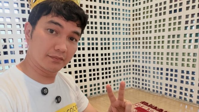 Aldi Taher Aktivasi Jaringan Dukungan Keluarga Saat Ibunda Memerlukan Perawatan Medis Intensif