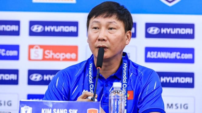 Kim Sang Sik Berani Menerima Tantangan Timnas Indonesia di Piala AFF 2026, Visi Juara Vietnam Tak Tergoyahkan