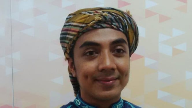 Sumber Penghasilan Ustaz Riza Muhammad Dipertanyakan: Dari Mana Asal Dana Gaji 30 Asisten Rumah Tangga?