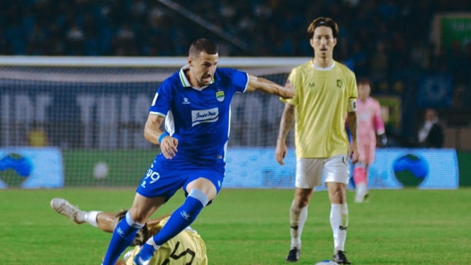 Semifinal Piala Presiden 2026 Dimulai: Persib-Persija dan Persebaya-Arema FC Siap Bertarung di Bali