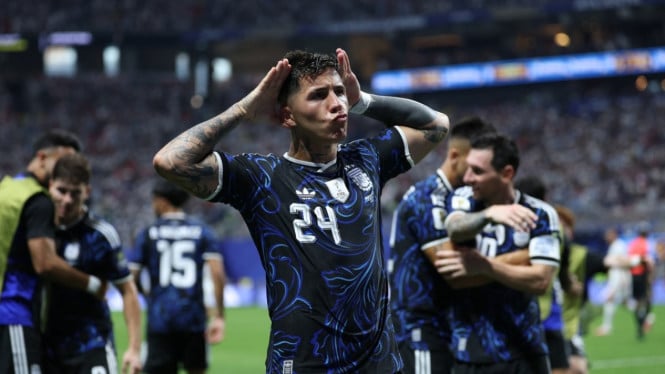 Manchester City Targetkan Enzo Fernandez Pengganti Rodri, Pasar Transfer Musim Panas Semakin Panas
