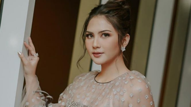 Kontroversi Liburan Mewah Jessica Mila: Mengungkap Sumber Finansial Artis Terkenal di Tengah Pertanyaan Publik