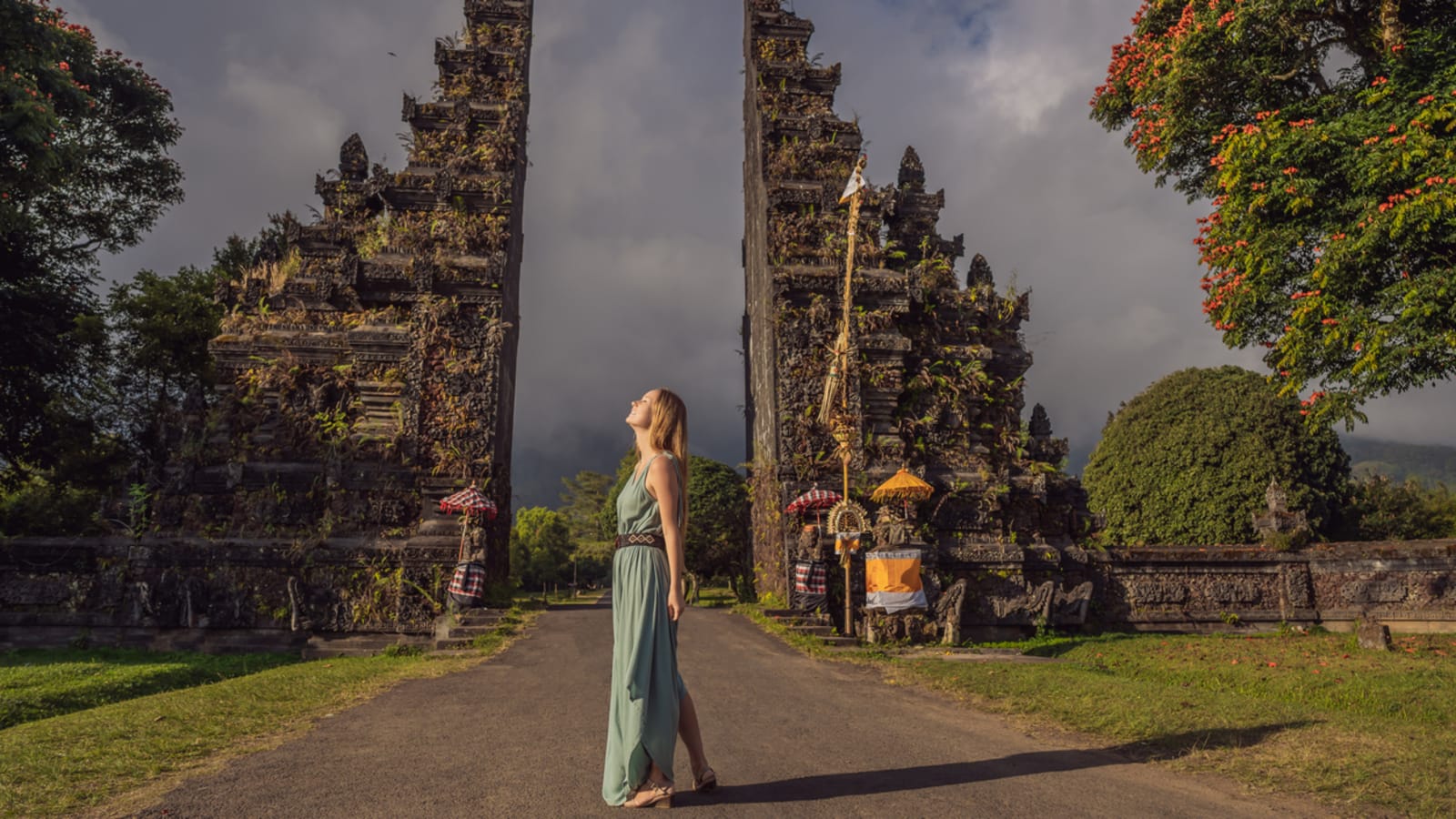 Pemerintah Perkuat Kontrol Terhadap Kreator Konten Asing di Bali, Namun Kejelasan Aturan Masih Menjadi Pertanyaan Besar