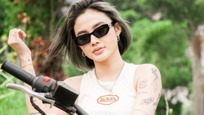 Kontroversi Relasi Arlida Putri dan Denny Caknan: Penggemar Media Sosial Berspekulasi tentang Hubungan Artis Dangdut
