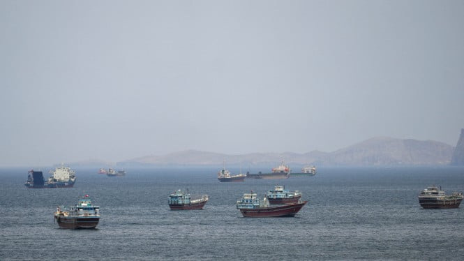 Iran Tegaskan Dominasi Selat Hormuz: Kapal Asing Wajib Permohonan Izin Resmi