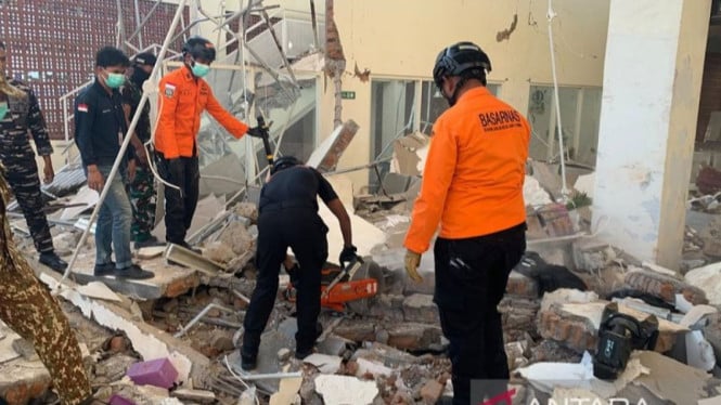 Waka DPD RI Desak Koordinasi Optimal Pemerintah Pusat-Daerah dalam Respons Darurat Gempa NTT