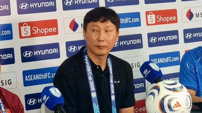 Pelatih Vietnam Tunjukkan Sisi Profesionalnya Meski Raih Kemenangan Dramatis atas Malaysia di Semifinal AFF Cup 2026
