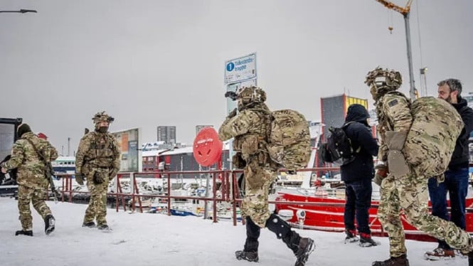 Ketegangan Geopolitik Meningkat: Denmark Mobilisasi Pasukan Militer ke Greenland Menghadapi Desakan Amerika Serikat