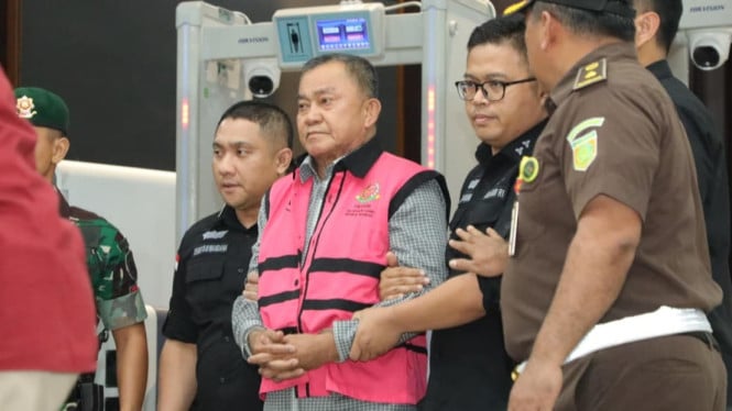 Telepon Misterius Seskab Teddy kepada Lodewyk Malam Sebelum Penangkapan, Ungkap Pesan dari Istana