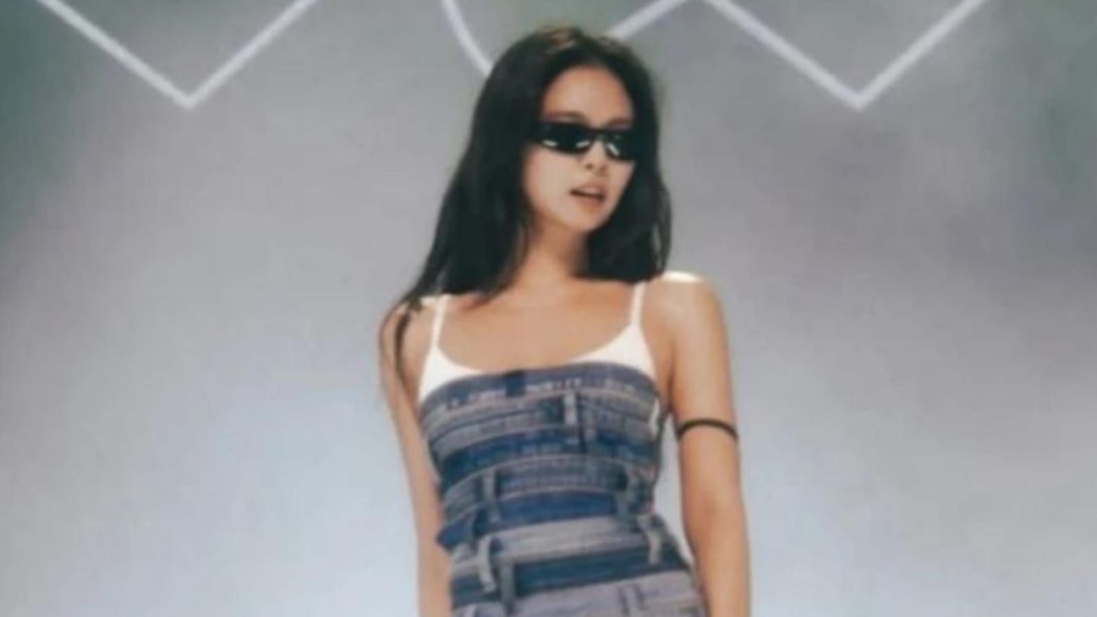 Viral Video Konser Jennie BLACKPINK Memicu Kontroversi: Otentisitas Konten Masih Menjadi Tanda Tanya