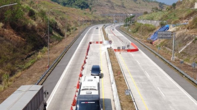 Polres Sumedang Siapkan Strategi Pengaturan Lalu Lintas untuk Contraflow di Tol Cisumdawu Segmen KM 177-187